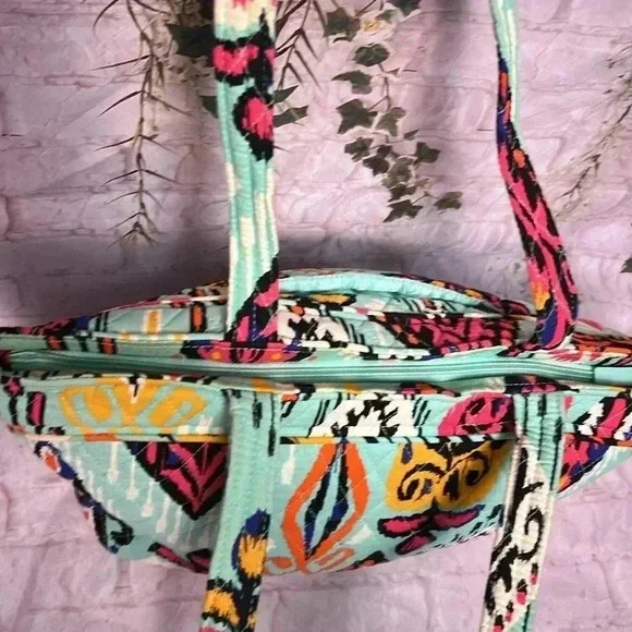 Vera Bradley Pueblo Aztec Pleated Tote Bag - Picture 5 of 10